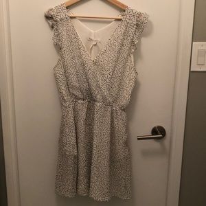 BCB Generation Dress. Cinched  Waist Dress with pockets